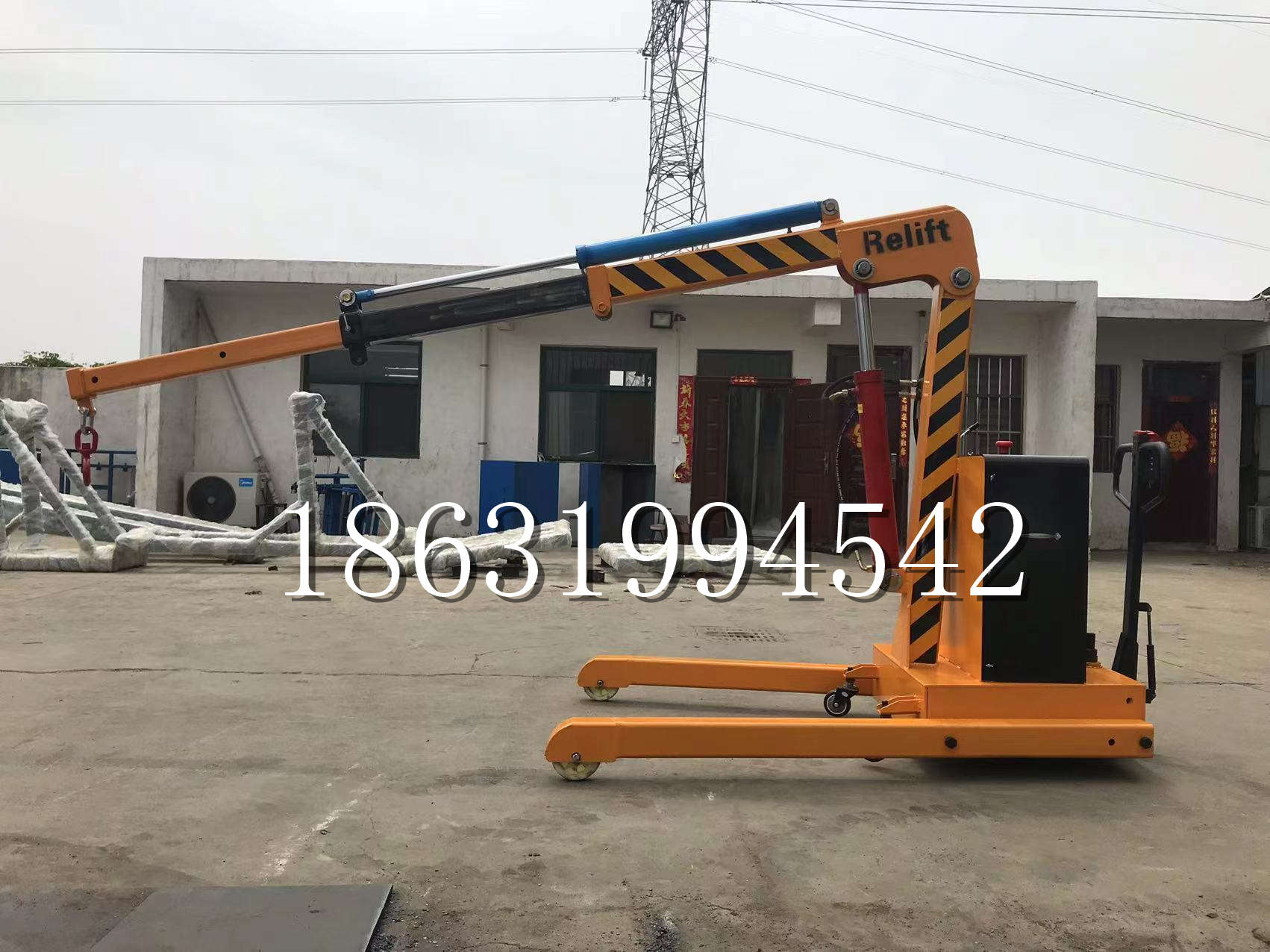 平顺县久征定做3吨三轮随车吊 农用园林绿化移树吊 平板工程用小吊机