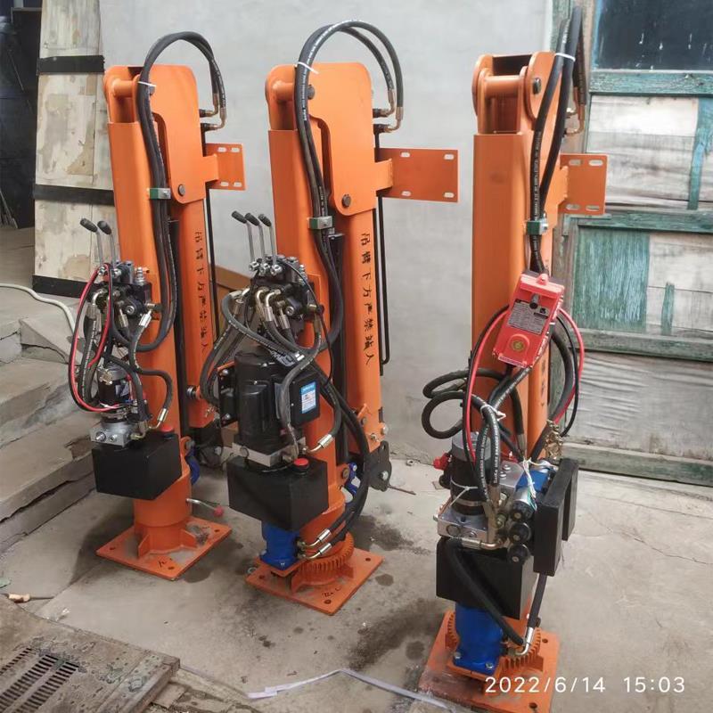 平顺县重汽蓝牌随车吊 3.2吨 国六动力强 液压驱动 农用自卸起重机